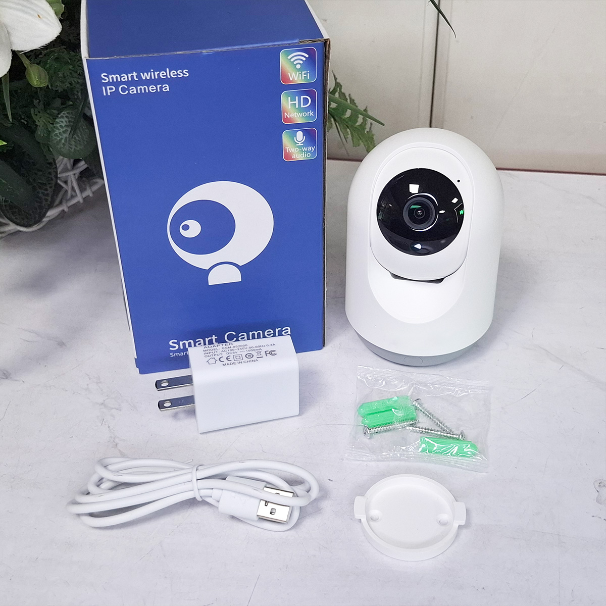 Camera IP Tuya Smart Nhỏ Gọn Cho Gia Đình