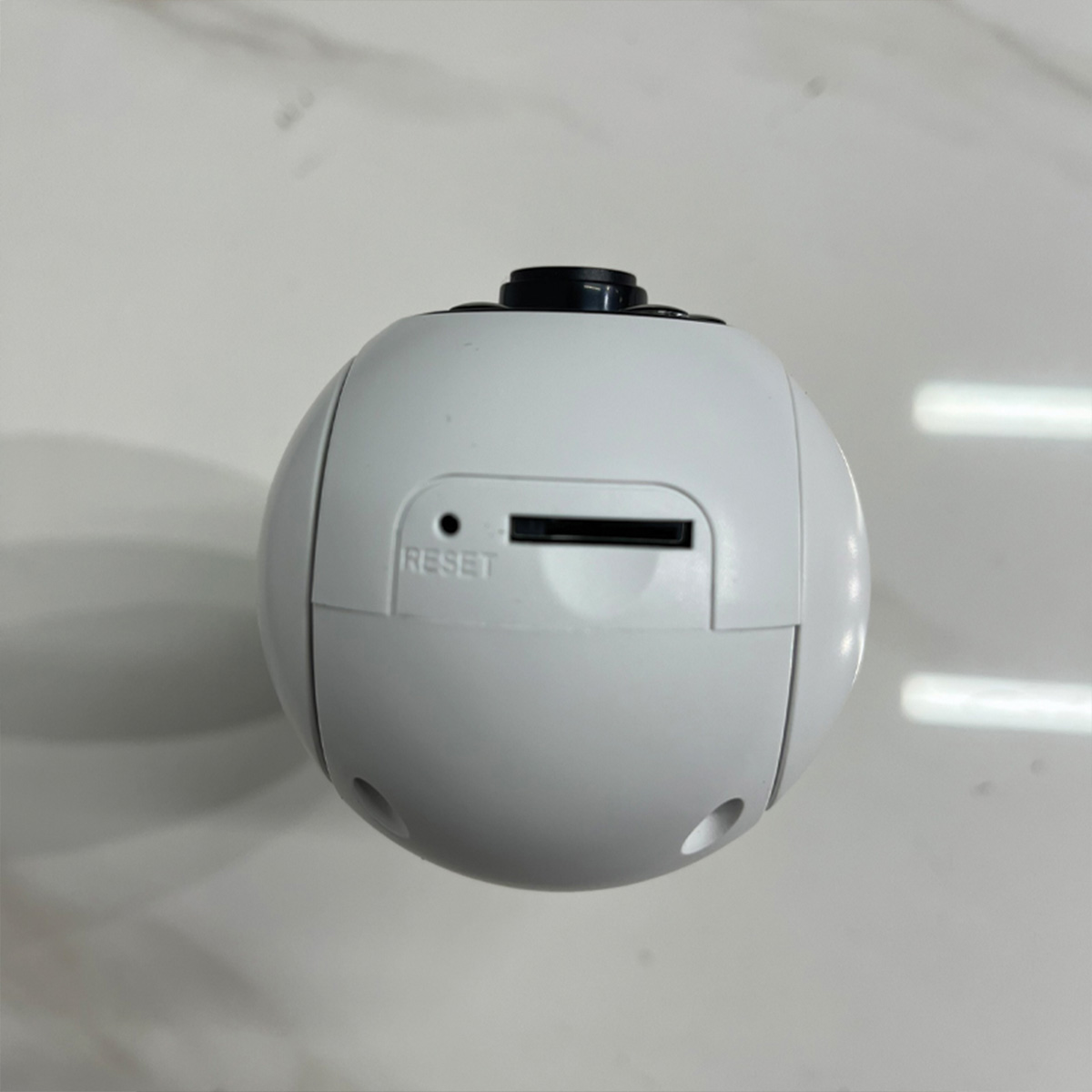 Camera Bóng Đèn Wifi Hỗ trợ màu Ban Đêm